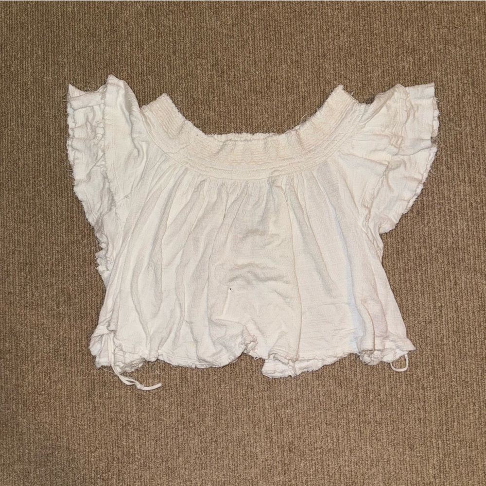Free people keyhole back white off shoulder top - extra small